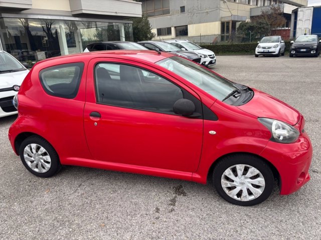 TOYOTA Aygo 3p 1.0 active connect