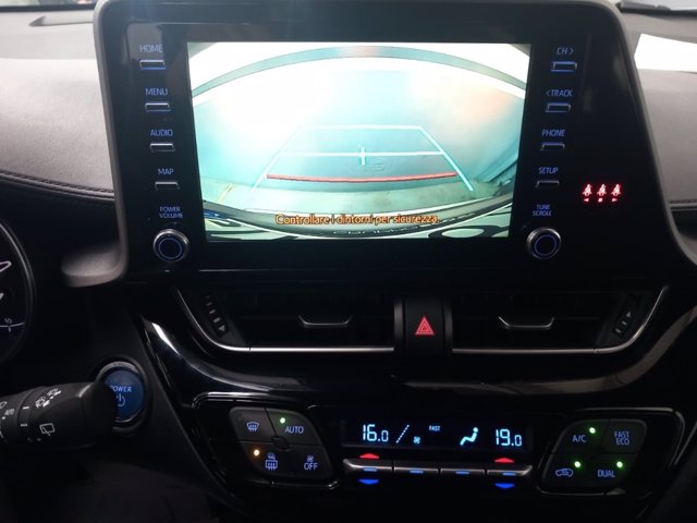 TOYOTA C-hr 1.8h active e-cvt