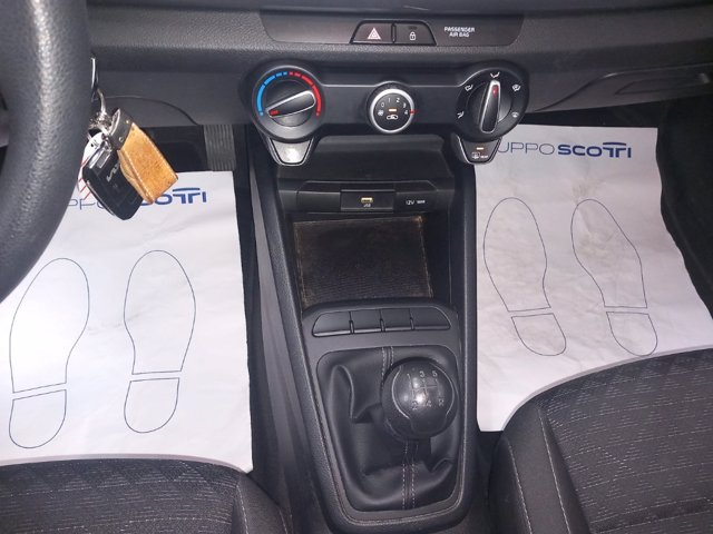 KIA Rio 1.2 urban gpl 82cv