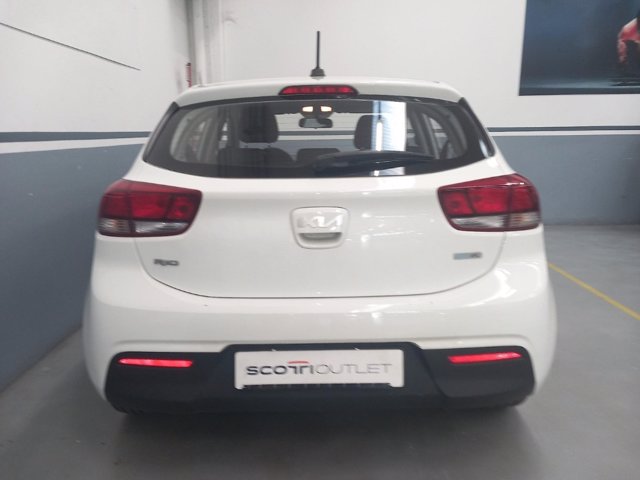 KIA Rio 1.2 urban gpl 82cv