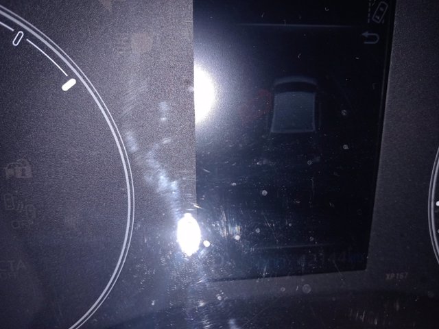 TOYOTA Yaris 1.5h active