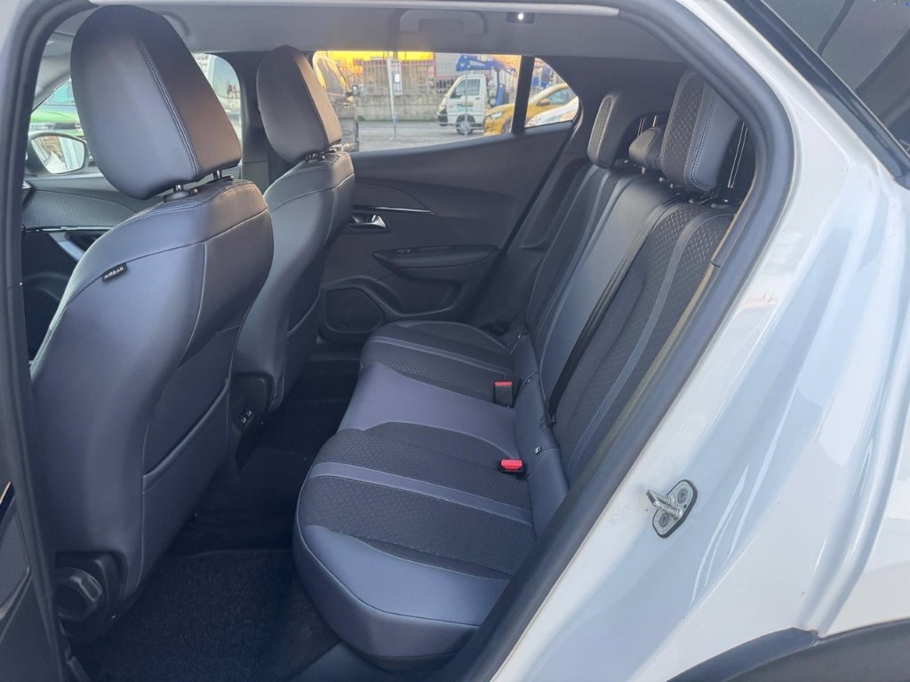 PEUGEOT 2008 1.5 bluehdi allure s&s 100cv