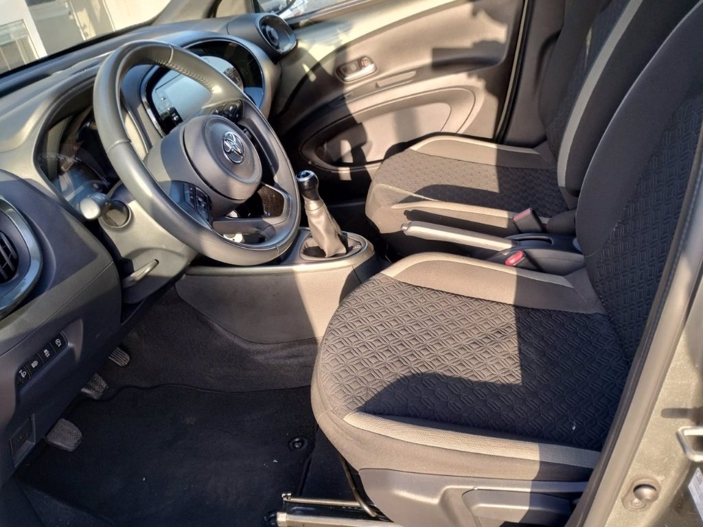 TOYOTA Aygo x 1.0 limited 72cv