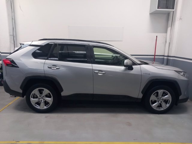 TOYOTA Rav4 2.5 vvt-ie h lounge 2wd 218cv e-cvt