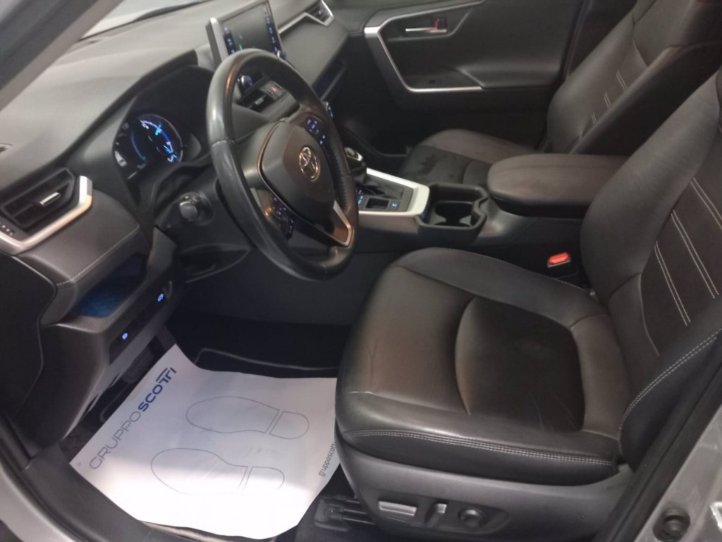 TOYOTA Rav4 2.5 vvt-ie h lounge 2wd 218cv e-cvt