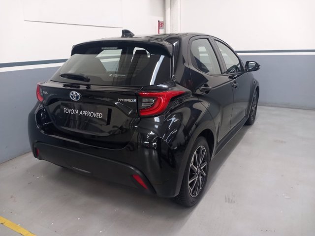 TOYOTA Yaris 1.5h trend