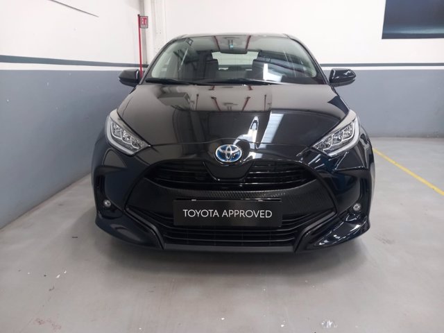 TOYOTA Yaris 1.5h trend