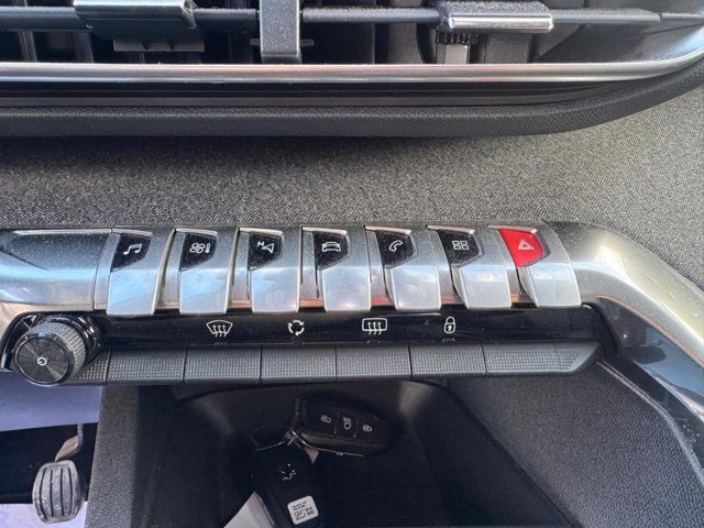 PEUGEOT 3008 1.5 bluehdi allure s&s 130cv