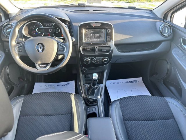 RENAULT Clio 0.9 tce Moschino Intens Gpl 90cv
