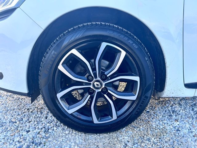 RENAULT Clio 0.9 tce Moschino Intens Gpl 90cv