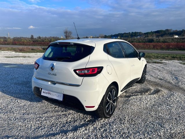 RENAULT Clio 0.9 tce Moschino Intens Gpl 90cv