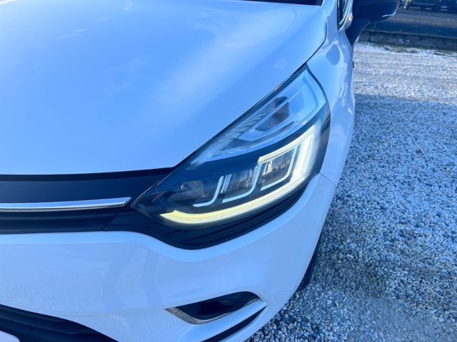 RENAULT Clio 0.9 tce Moschino Intens Gpl 90cv