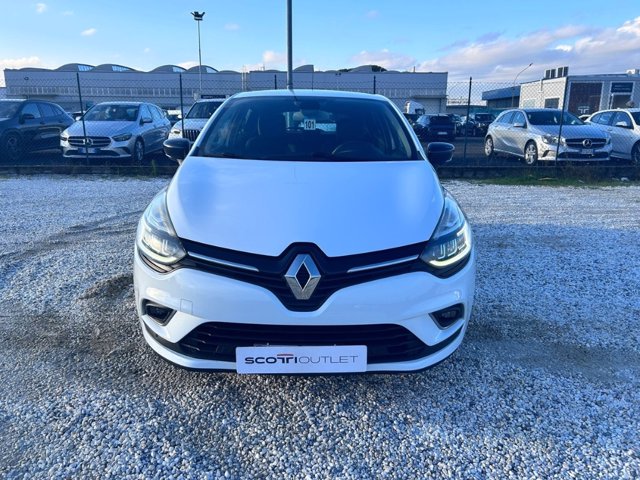 RENAULT Clio 0.9 tce Moschino Intens Gpl 90cv
