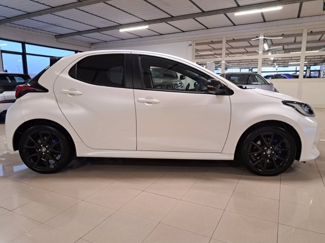 TOYOTA Yaris 1.5 Hybrid 5 porte Lounge