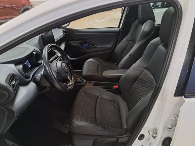 TOYOTA Yaris 1.5 Hybrid 5 porte Lounge