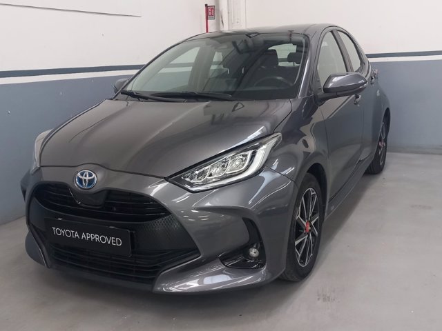 TOYOTA Yaris 1.5h trend
