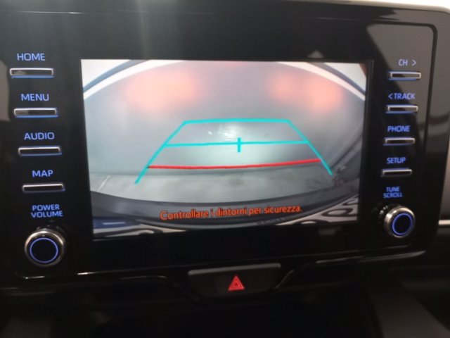 TOYOTA Yaris 1.5h trend