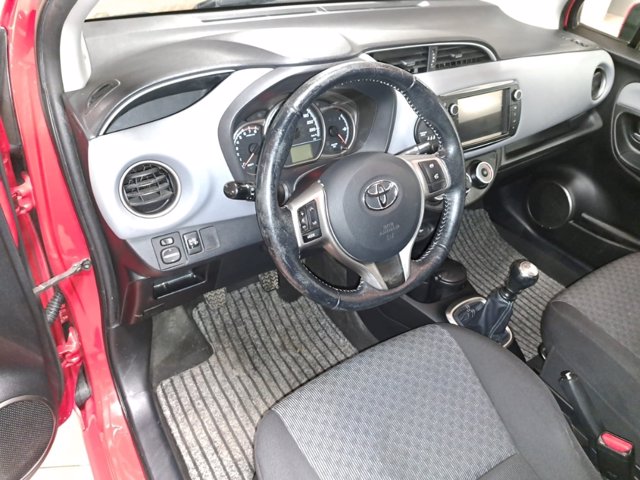 TOYOTA Yaris 5 Porte 1.3 Active