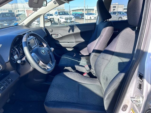 TOYOTA Verso-s 1.3 active (mt)