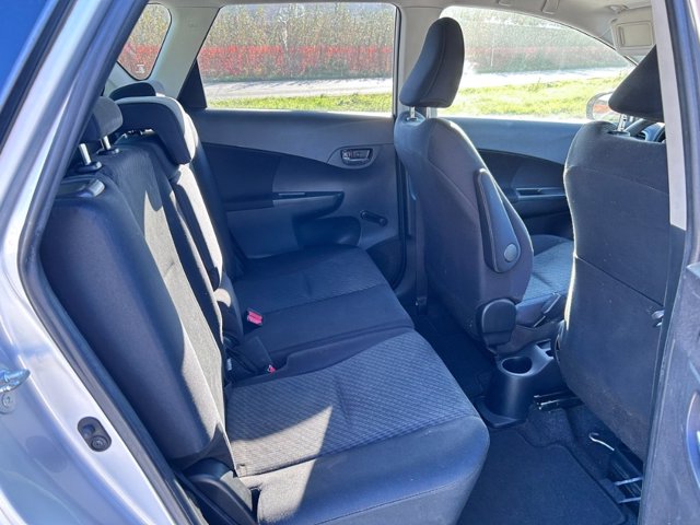 TOYOTA Verso-s 1.3 active (mt)