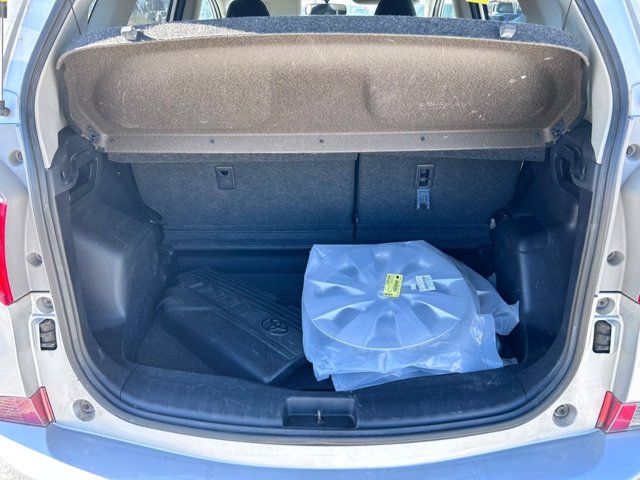 TOYOTA Verso-s 1.3 active (mt)