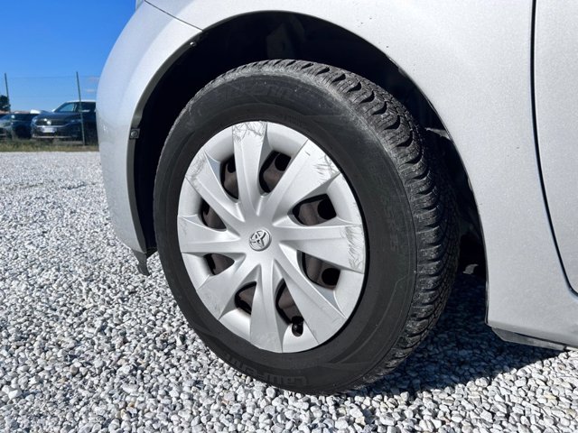 TOYOTA Verso-s 1.3 active (mt)