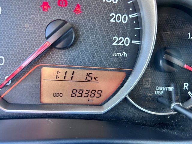 TOYOTA Verso-s 1.3 active (mt)