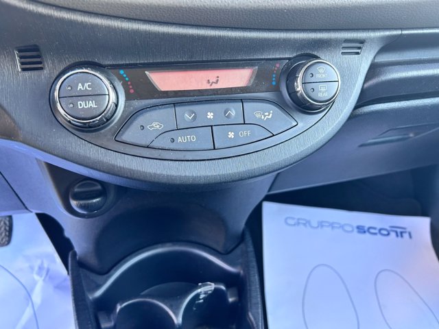 TOYOTA Yaris 5p 1.4 d-4d style