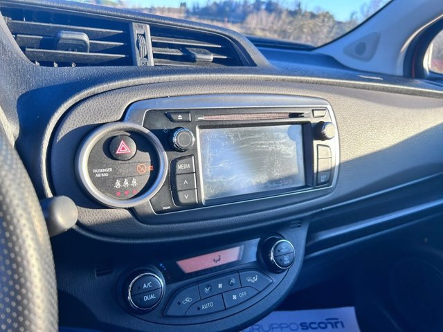 TOYOTA Yaris 5p 1.4 d-4d style