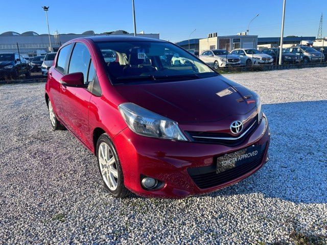 TOYOTA Yaris 5p 1.4 d-4d style