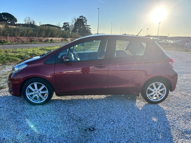 TOYOTA Yaris 5p 1.4 d-4d style