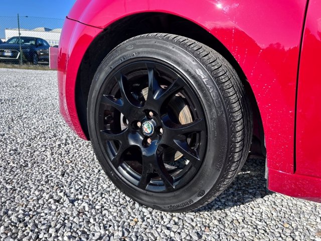 ALFA ROMEO Mito 1.3 jtdm-2 distinctive s&s 95cv