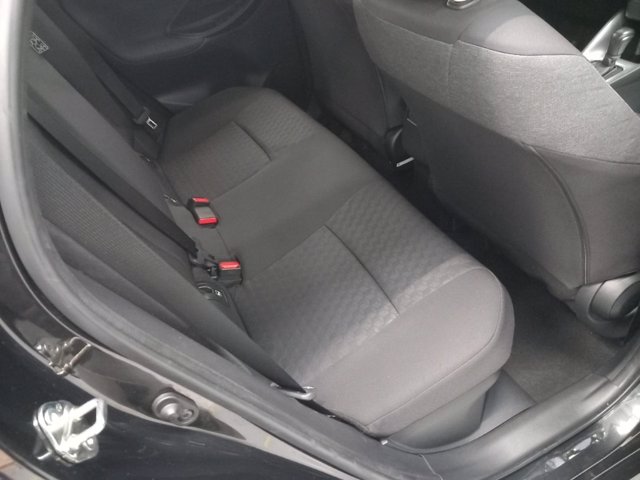 TOYOTA Yaris 1.5h trend