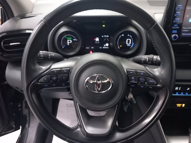 TOYOTA Yaris 1.5h trend