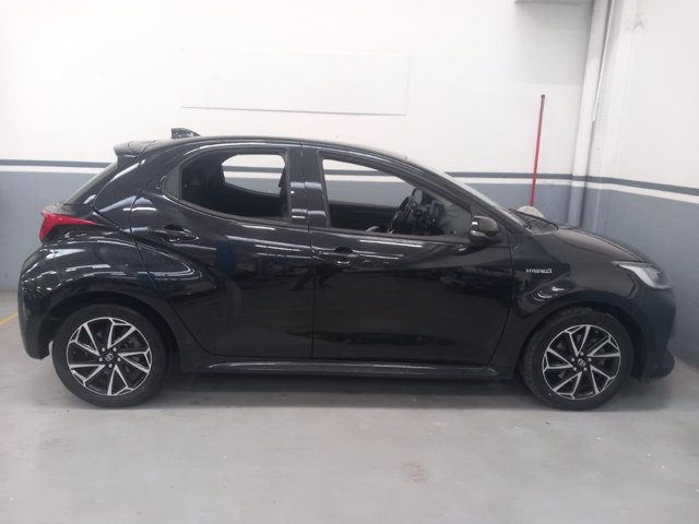 TOYOTA Yaris 1.5 Hybrid 5 porte Trend