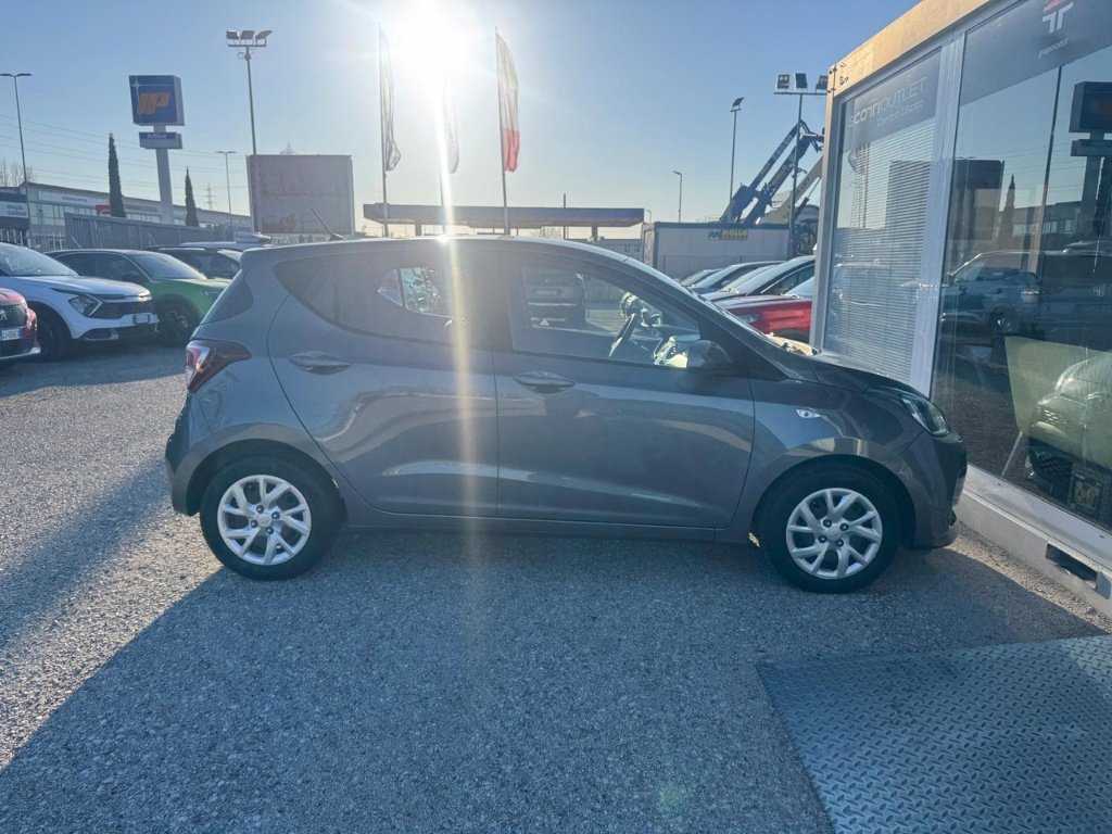 HYUNDAI I10 1.0 login