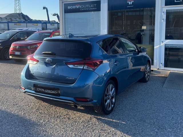 TOYOTA Auris 1.6 d-4d lounge