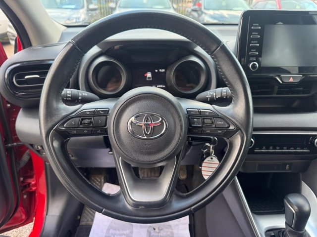 TOYOTA Yaris 1.5 Hybrid 5 porte Trend