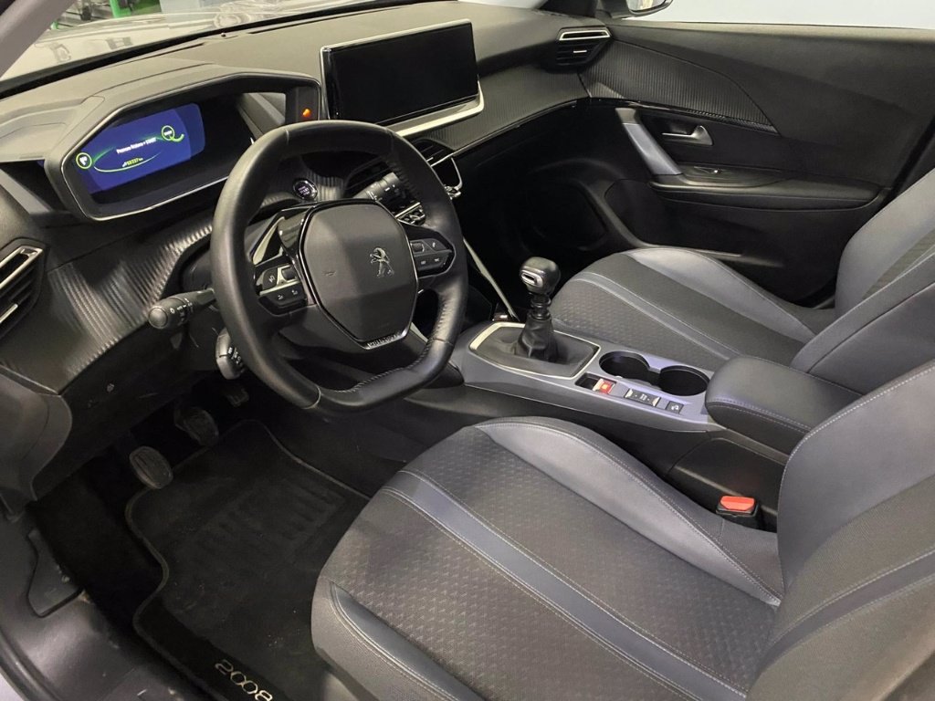 PEUGEOT 2008 1.2 puretech allure navi pack s&s 130cv