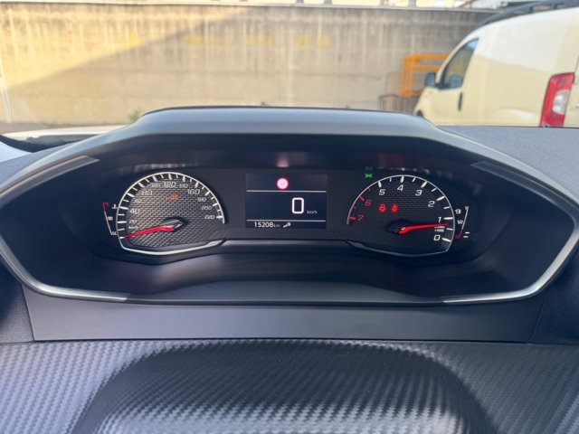 PEUGEOT 2008 PureTech 100 S&S Active Pack