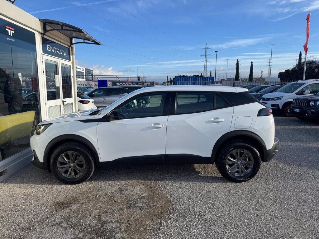 PEUGEOT 2008 PureTech 100 S&S Active Pack