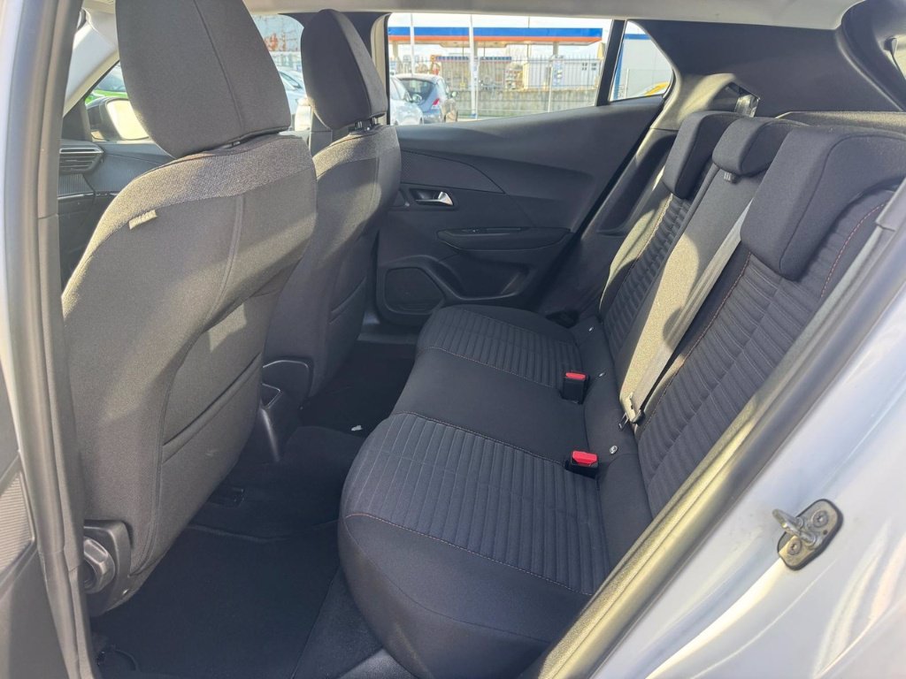 PEUGEOT 2008 PureTech 100 S&S Active Pack