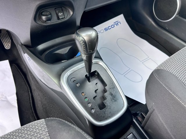 TOYOTA Yaris 5p 1.5h active