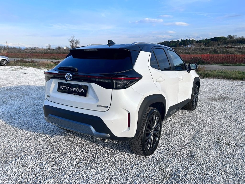 TOYOTA Yaris cross 1.5h adventure fwd 116cv e-cvt