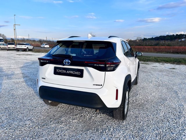 TOYOTA Yaris Cross 1.5 Hybrid 5p. E-CVT Active