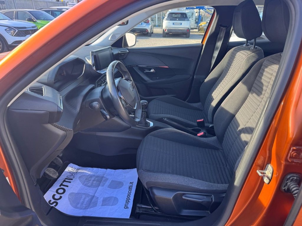 PEUGEOT 2008 BlueHDi 110 S&S Active Pack