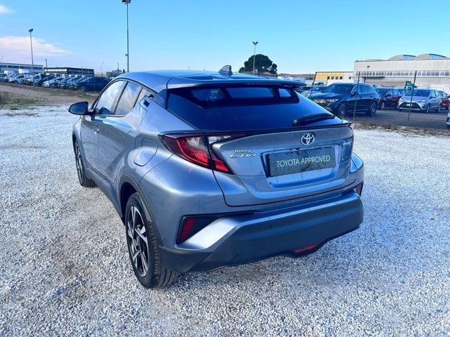 TOYOTA C-hr 1.8h trend e-cvt