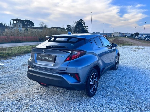 TOYOTA C-hr 1.8h trend e-cvt