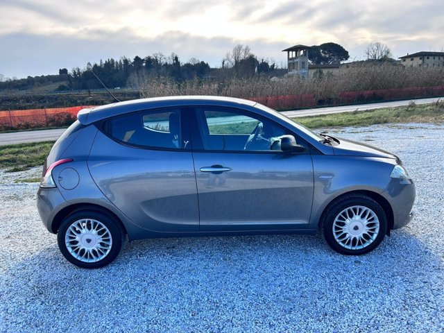 LANCIA Ypsilon 1.2 gold 69cv