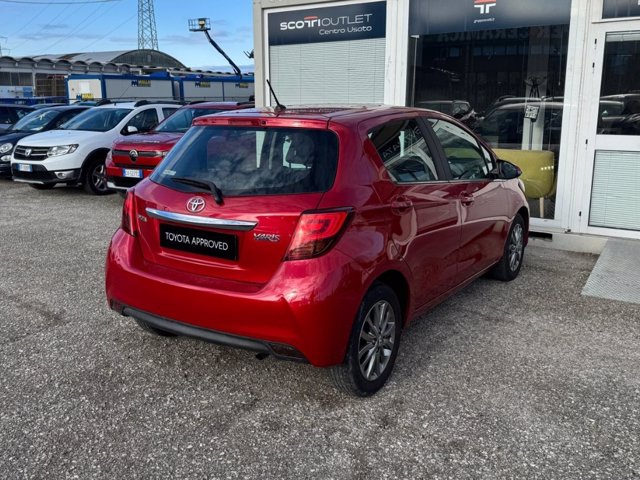 TOYOTA Yaris 5p 1.0 lounge my16
